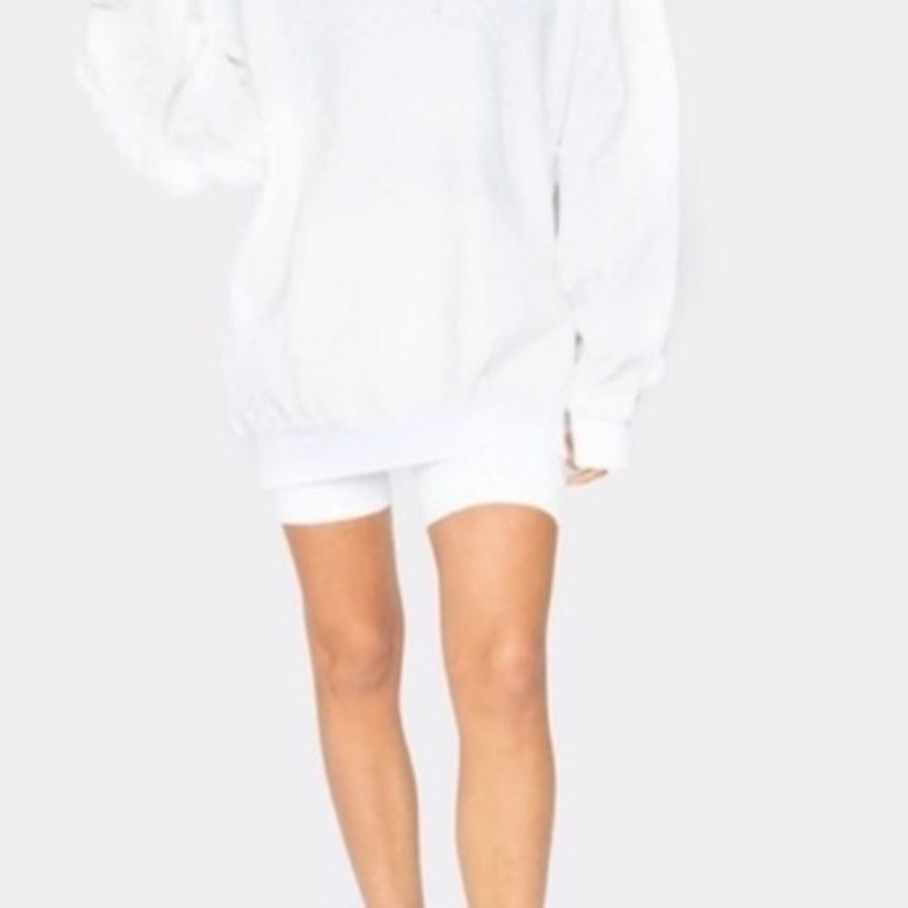 La detresse white widow, bike shorts size extra small new with tags